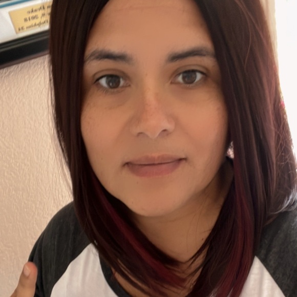 Reddish Synthetic hair short wig - Picture 4 of 4